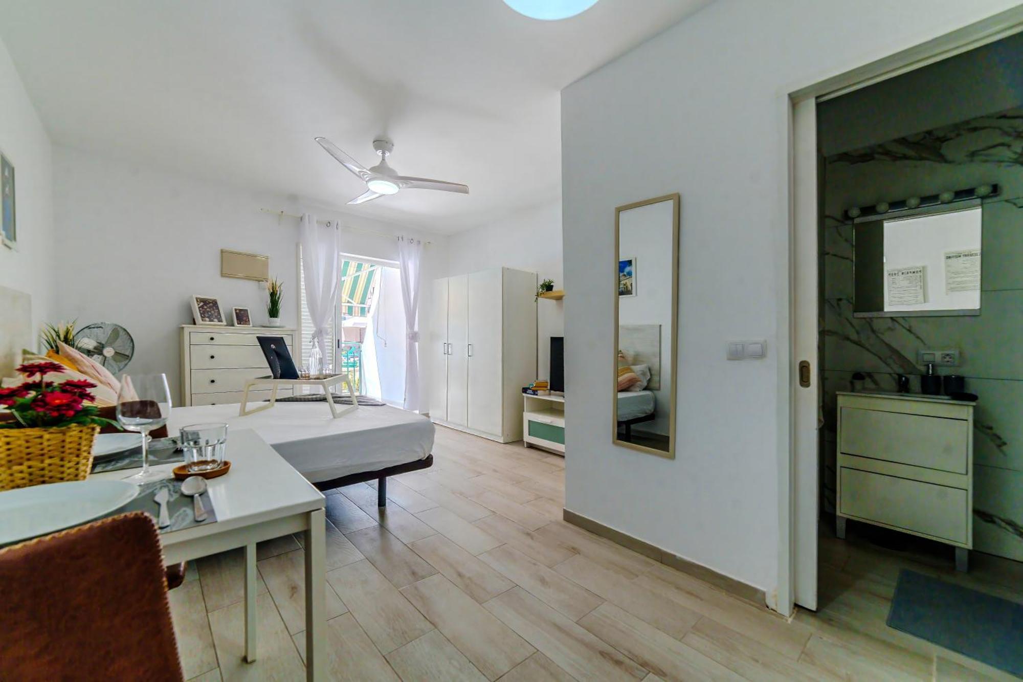 Comodo Y Acogedor Estudio En Tenerife Sur Arona  Exteriör bild